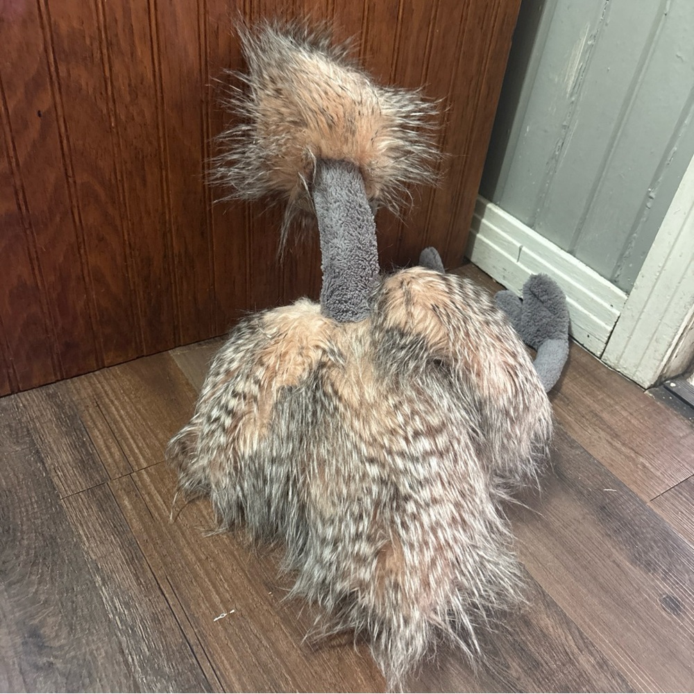 Retired Jellycat Odette Ostrich Plush EUC! - Picture 4 of 10